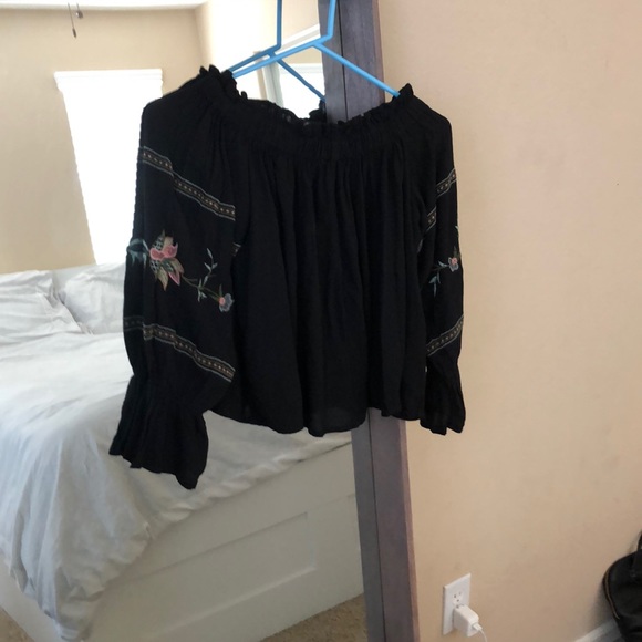 off the shoulder top! - Picture 2 of 2